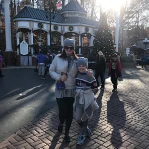 Meet your Posher, Angela